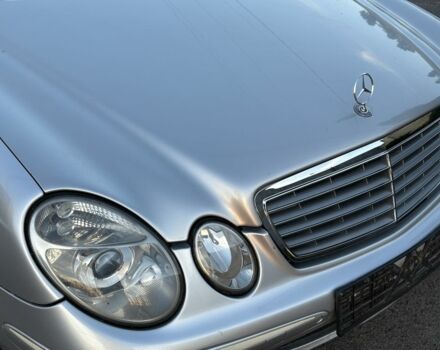 Сірий Мерседес Е-Клас, об'ємом двигуна 5 л та пробігом 280 тис. км за 6499 $, фото 12 на Automoto.ua