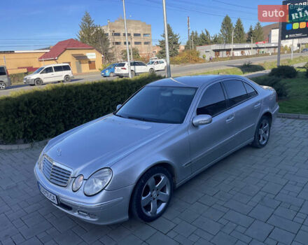 Сірий Мерседес Е-Клас, об'ємом двигуна 2.69 л та пробігом 350 тис. км за 5599 $, фото 1 на Automoto.ua