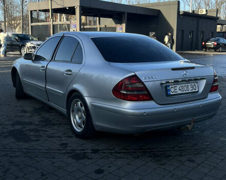 Серый Мерседес Е-Класс, объемом двигателя 2.2 л и пробегом 356 тыс. км за 5299 $, фото 4 на Automoto.ua