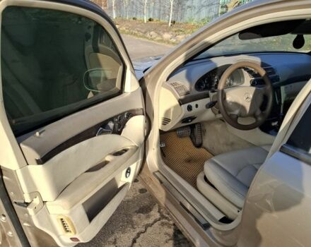 Серый Мерседес Е-Класс, объемом двигателя 2.7 л и пробегом 266 тыс. км за 7500 $, фото 5 на Automoto.ua