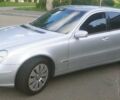 Серый Мерседес Е-Класс, объемом двигателя 2.6 л и пробегом 330 тыс. км за 5600 $, фото 1 на Automoto.ua