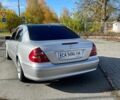 Сірий Мерседес Е-Клас, об'ємом двигуна 5 л та пробігом 185 тис. км за 4100 $, фото 6 на Automoto.ua