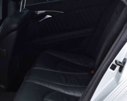 Сірий Мерседес Е-Клас, об'ємом двигуна 5 л та пробігом 284 тис. км за 6450 $, фото 18 на Automoto.ua