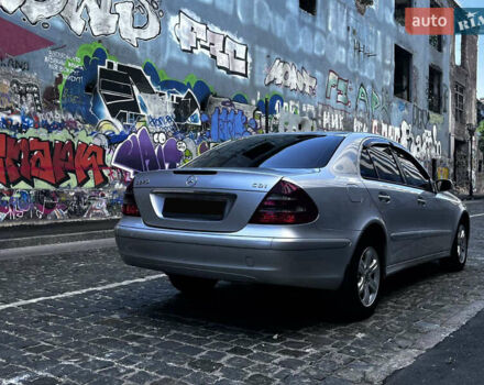 Сірий Мерседес Е-Клас, об'ємом двигуна 2.7 л та пробігом 258 тис. км за 6500 $, фото 11 на Automoto.ua