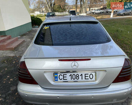 Мерседес Е-Класс 2002 в Остоге на Automoto.ua Серый Мерседес Е-Класс, объемом двигателя 2.15 л и пробегом 377 тыс. км за 4750 $, фото 9 на Automoto.ua