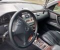 Сірий Мерседес Е-Клас, об'ємом двигуна 3.23 л та пробігом 370 тис. км за 5500 $, фото 6 на Automoto.ua