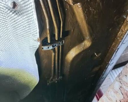 Сірий Мерседес Е-Клас, об'ємом двигуна 2.69 л та пробігом 274 тис. км за 7250 $, фото 28 на Automoto.ua