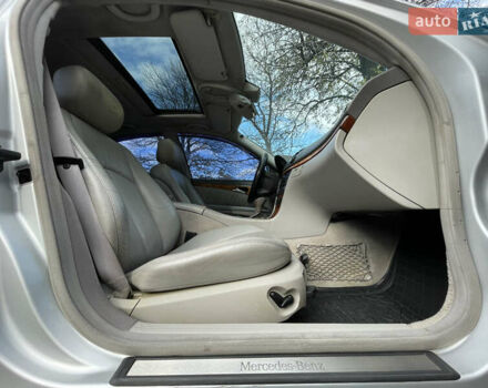 Мерседес Е-Класс 2002 в Остоге на Automoto.ua Серый Мерседес Е-Класс, объемом двигателя 2.15 л и пробегом 377 тыс. км за 4750 $, фото 29 на Automoto.ua