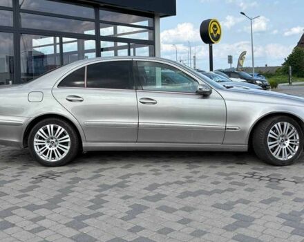 Серый Мерседес Е-Класс, объемом двигателя 2.7 л и пробегом 319 тыс. км за 6750 $, фото 7 на Automoto.ua