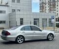 Серый Мерседес Е-Класс, объемом двигателя 5 л и пробегом 400 тыс. км за 5750 $, фото 6 на Automoto.ua