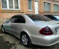 Серый Мерседес Е-Класс, объемом двигателя 2.1 л и пробегом 250 тыс. км за 5700 $, фото 2 на Automoto.ua