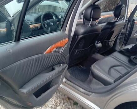 Серый Мерседес Е-Класс, объемом двигателя 2 л и пробегом 359 тыс. км за 5300 $, фото 9 на Automoto.ua