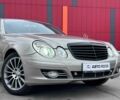 Сірий Мерседес Е-Клас, об'ємом двигуна 2.7 л та пробігом 382 тис. км за 7490 $, фото 1 на Automoto.ua