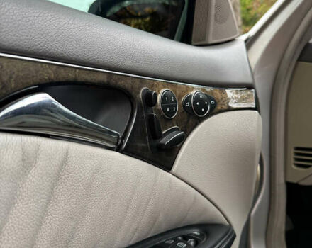 Серый Мерседес Е-Класс, объемом двигателя 3.2 л и пробегом 370 тыс. км за 7200 $, фото 17 на Automoto.ua