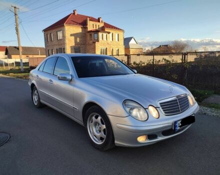 Сірий Мерседес Е-Клас, об'ємом двигуна 2.2 л та пробігом 412 тис. км за 5500 $, фото 1 на Automoto.ua