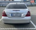 Серый Мерседес Е-Класс, объемом двигателя 2.7 л и пробегом 200 тыс. км за 8000 $, фото 15 на Automoto.ua