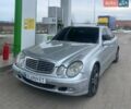 Серый Мерседес Е-Класс, объемом двигателя 2.6 л и пробегом 290 тыс. км за 3900 $, фото 1 на Automoto.ua