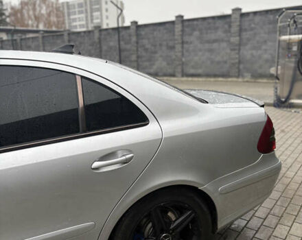 Серый Мерседес Е-Класс, объемом двигателя 2.15 л и пробегом 430 тыс. км за 6999 $, фото 15 на Automoto.ua