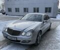 Сірий Мерседес Е-Клас, об'ємом двигуна 2.1 л та пробігом 361 тис. км за 7500 $, фото 5 на Automoto.ua