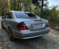 Мерседес Е-Класс 2003 в Черновцах на Automoto.ua Серый Мерседес Е-Класс, объемом двигателя 3.2 л и пробегом 400 тыс. км за 7000 $, фото 4 на Automoto.ua