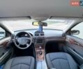 Серый Мерседес Е-Класс, объемом двигателя 2.1 л и пробегом 320 тыс. км за 8000 $, фото 42 на Automoto.ua
