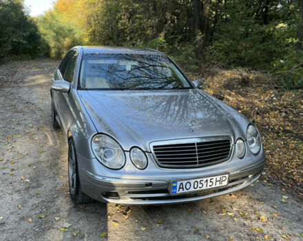 Мерседес Е-Класс 2003 в Черновцах на Automoto.ua Серый Мерседес Е-Класс, объемом двигателя 3.2 л и пробегом 400 тыс. км за 7000 $, фото 58 на Automoto.ua