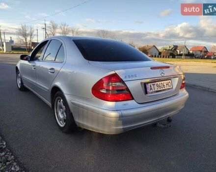 Сірий Мерседес Е-Клас, об'ємом двигуна 2.15 л та пробігом 412 тис. км за 5600 $, фото 7 на Automoto.ua