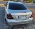Сірий Мерседес Е-Клас, об'ємом двигуна 2.15 л та пробігом 405 тис. км за 4700 $, фото 9 на Automoto.ua