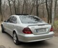 Серый Мерседес Е-Класс, объемом двигателя 3.2 л и пробегом 350 тыс. км за 5999 $, фото 5 на Automoto.ua
