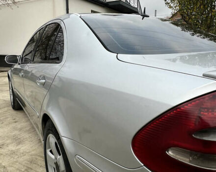 Серый Мерседес Е-Класс, объемом двигателя 2.7 л и пробегом 370 тыс. км за 5550 $, фото 18 на Automoto.ua