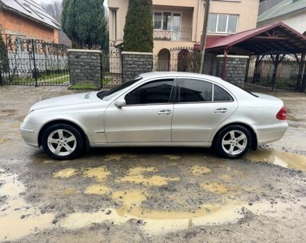 Сірий Мерседес Е-Клас, об'ємом двигуна 2.7 л та пробігом 560 тис. км за 5200 $, фото 1 на Automoto.ua