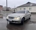 Сірий Мерседес Е-Клас, об'ємом двигуна 3.2 л та пробігом 432 тис. км за 4050 $, фото 1 на Automoto.ua