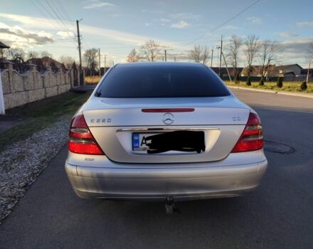 Сірий Мерседес Е-Клас, об'ємом двигуна 2.2 л та пробігом 412 тис. км за 5500 $, фото 5 на Automoto.ua
