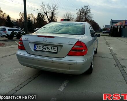 Серый Мерседес Е-Класс, объемом двигателя 2.1 л и пробегом 350 тыс. км за 7600 $, фото 4 на Automoto.ua