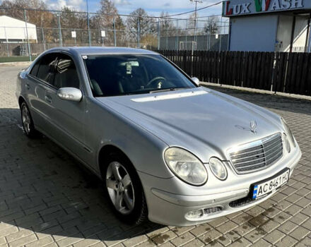 Сірий Мерседес Е-Клас, об'ємом двигуна 2.2 л та пробігом 367 тис. км за 5800 $, фото 3 на Automoto.ua