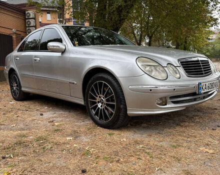 Серый Мерседес Е-Класс, объемом двигателя 3.2 л и пробегом 370 тыс. км за 7200 $, фото 7 на Automoto.ua