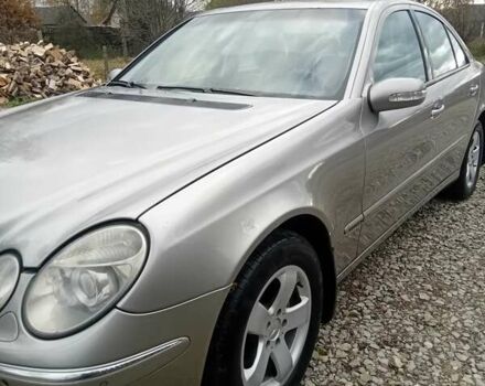 Серый Мерседес Е-Класс, объемом двигателя 2 л и пробегом 359 тыс. км за 5300 $, фото 7 на Automoto.ua