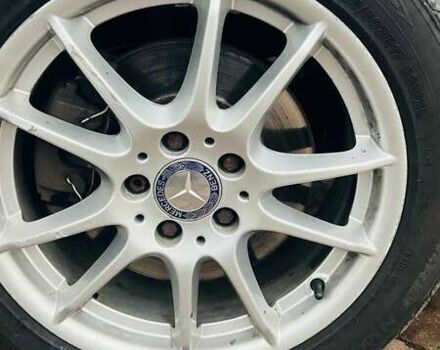 Серый Мерседес Е-Класс, объемом двигателя 3.2 л и пробегом 528 тыс. км за 4500 $, фото 10 на Automoto.ua