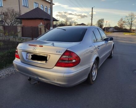 Сірий Мерседес Е-Клас, об'ємом двигуна 2.2 л та пробігом 412 тис. км за 5500 $, фото 3 на Automoto.ua