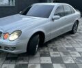 Сірий Мерседес Е-Клас, об'ємом двигуна 2.1 л та пробігом 374 тис. км за 6600 $, фото 1 на Automoto.ua