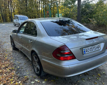 Мерседес Е-Класс 2003 в Черновцах на Automoto.ua Серый Мерседес Е-Класс, объемом двигателя 3.2 л и пробегом 400 тыс. км за 7000 $, фото 7 на Automoto.ua
