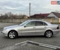 Серый Мерседес Е-Класс, объемом двигателя 2.1 л и пробегом 473 тыс. км за 5750 $, фото 6 на Automoto.ua