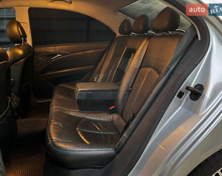 Серый Мерседес Е-Класс, объемом двигателя 3.22 л и пробегом 350 тыс. км за 6999 $, фото 15 на Automoto.ua