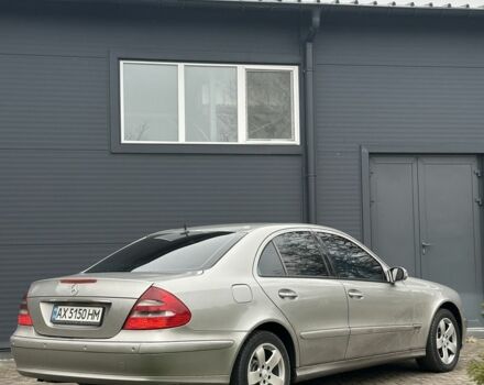 Серый Мерседес Е-Класс, объемом двигателя 3.2 л и пробегом 270 тыс. км за 5750 $, фото 3 на Automoto.ua