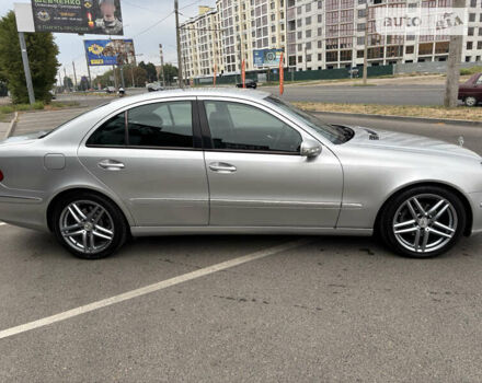 Сірий Мерседес Е-Клас, об'ємом двигуна 2.2 л та пробігом 361 тис. км за 7000 $, фото 6 на Automoto.ua