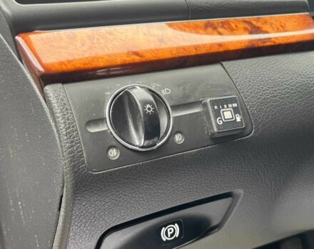 Серый Мерседес Е-Класс, объемом двигателя 3.2 л и пробегом 340 тыс. км за 6800 $, фото 17 на Automoto.ua