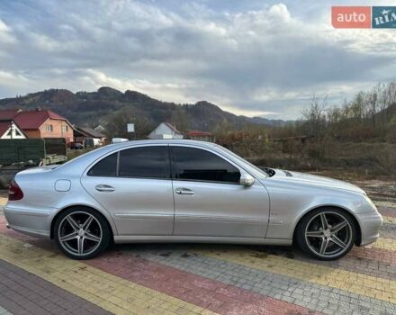 Серый Мерседес Е-Класс, объемом двигателя 4 л и пробегом 372 тыс. км за 6400 $, фото 9 на Automoto.ua