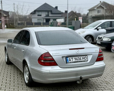 Серый Мерседес Е-Класс, объемом двигателя 2.2 л и пробегом 402 тыс. км за 5450 $, фото 4 на Automoto.ua