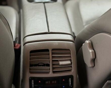 Сірий Мерседес Е-Клас, об'ємом двигуна 3.2 л та пробігом 381 тис. км за 6400 $, фото 17 на Automoto.ua