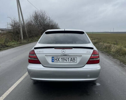 Сірий Мерседес Е-Клас, об'ємом двигуна 2.2 л та пробігом 265 тис. км за 5900 $, фото 16 на Automoto.ua